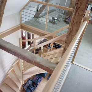 architecte d'intérieur escalier sur mesure en frêne